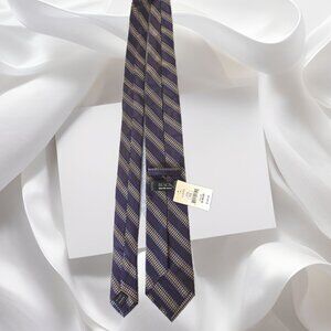 New Saks Fifth Avenue Striped Silk Neck Tie – Diagonal Stripe